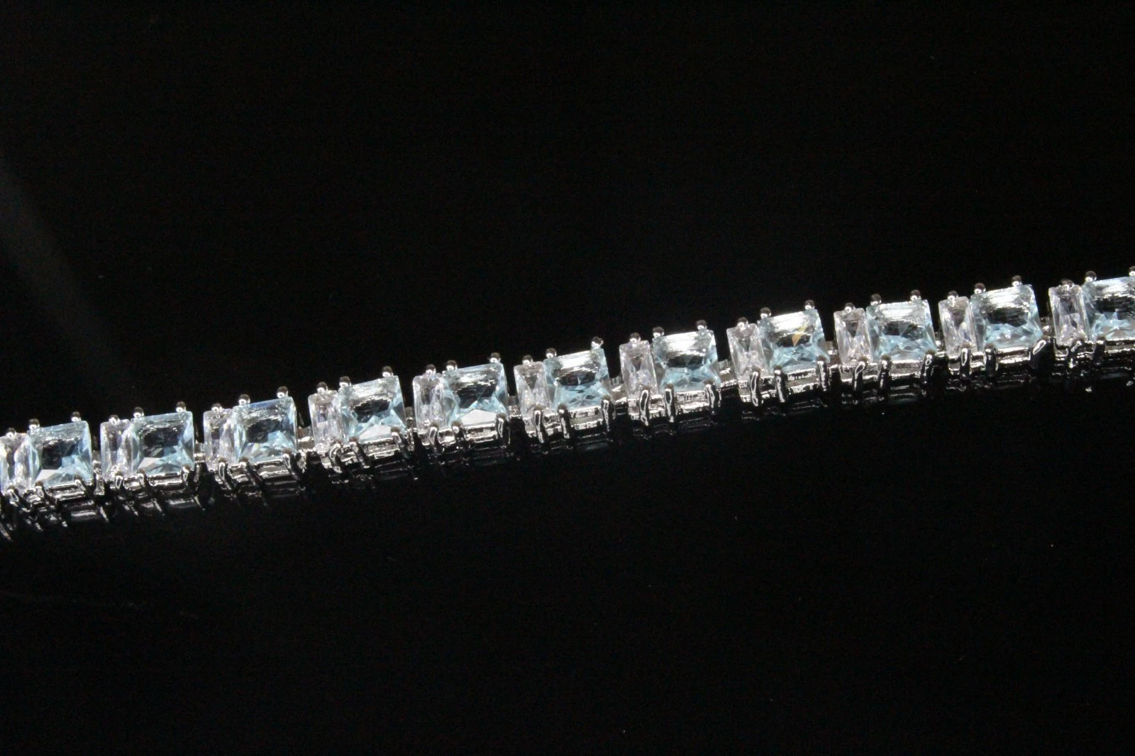 4mm Tennis 12ctw Lab Sim VVS1 Diamond BRACELET Sky Blue