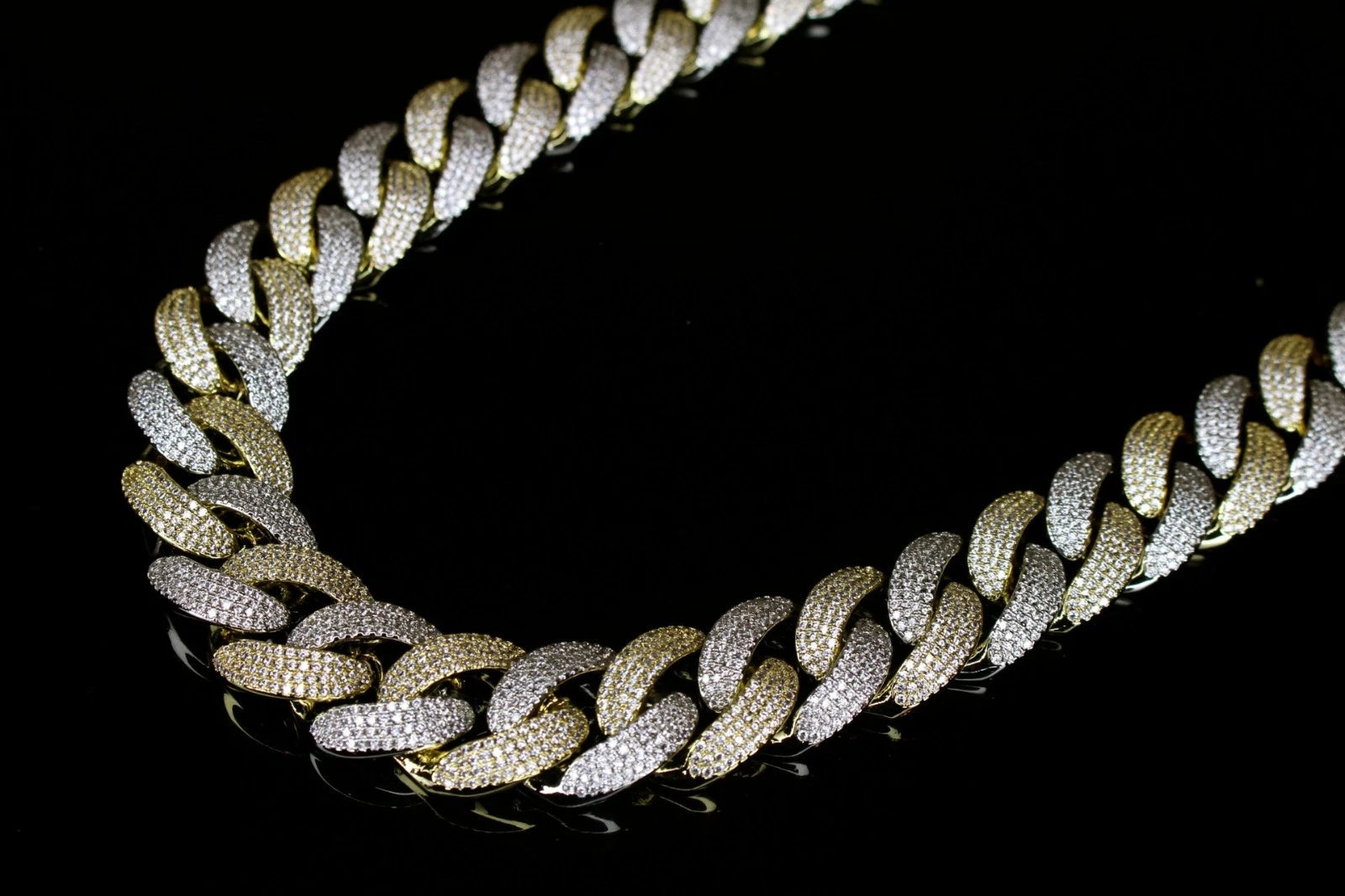 22mm Cuban Miami 156.2ctw Lab Sim Diamonds VVS1 Necklace - 2TONE Gold