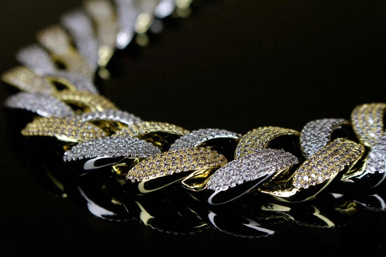 22mm Cuban Miami 156.2ctw Lab Sim Diamonds VVS1 Necklace - 2TONE Gold